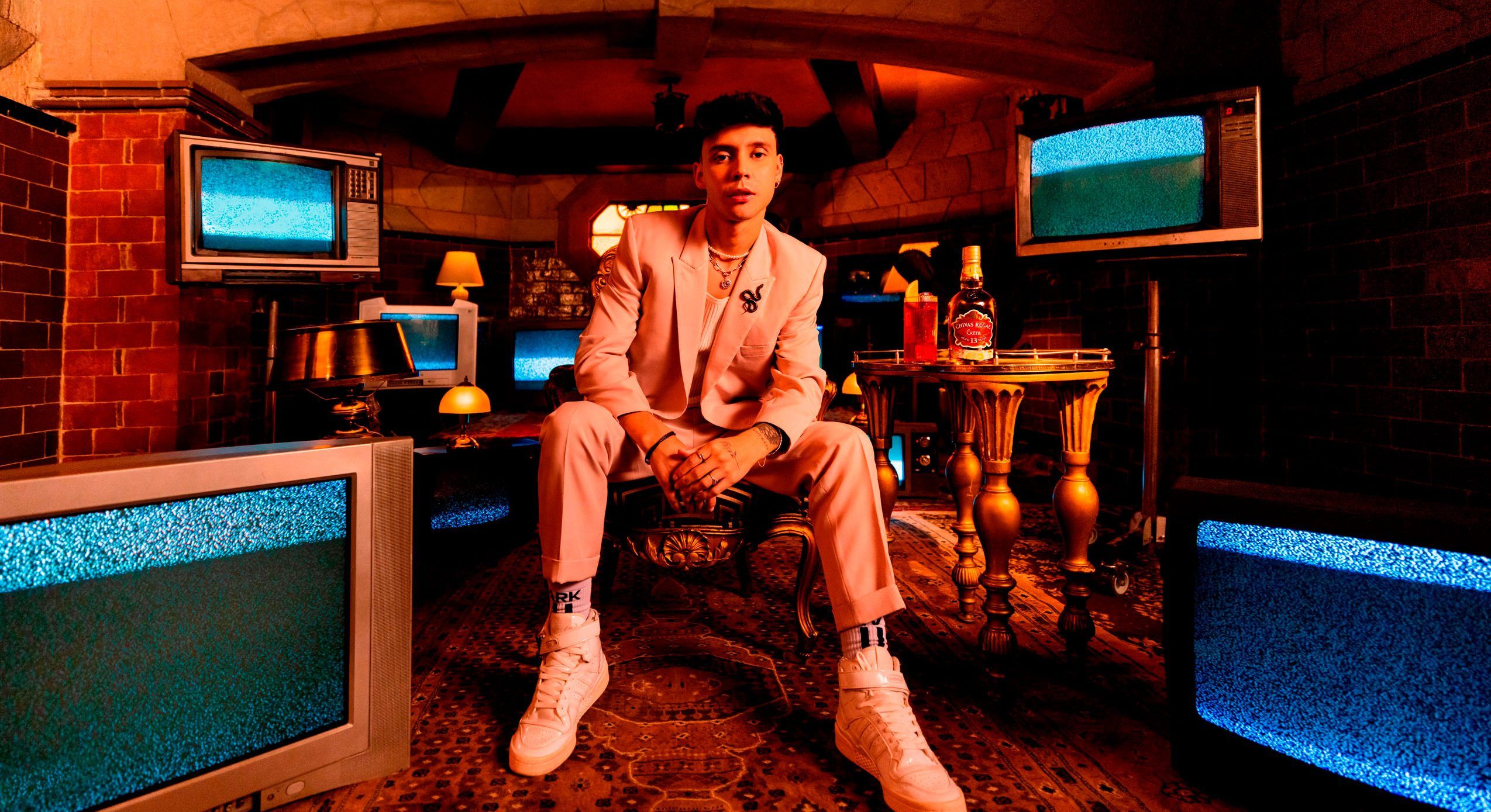 New Regals: Colombia, Mexico and Puerto Rico - Chivas Regal