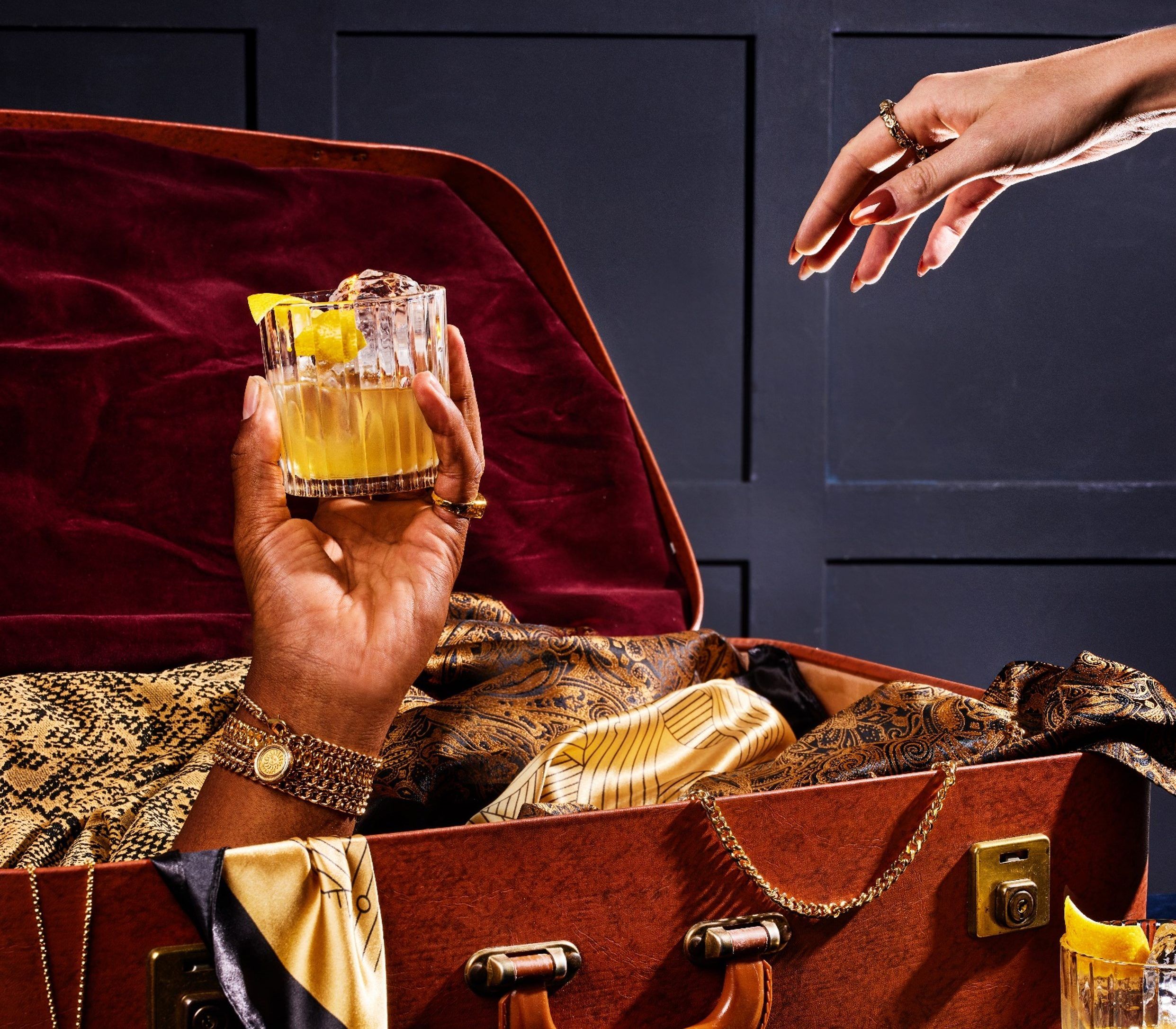 Chivas Regal Whisky Cocktail Gold Rush