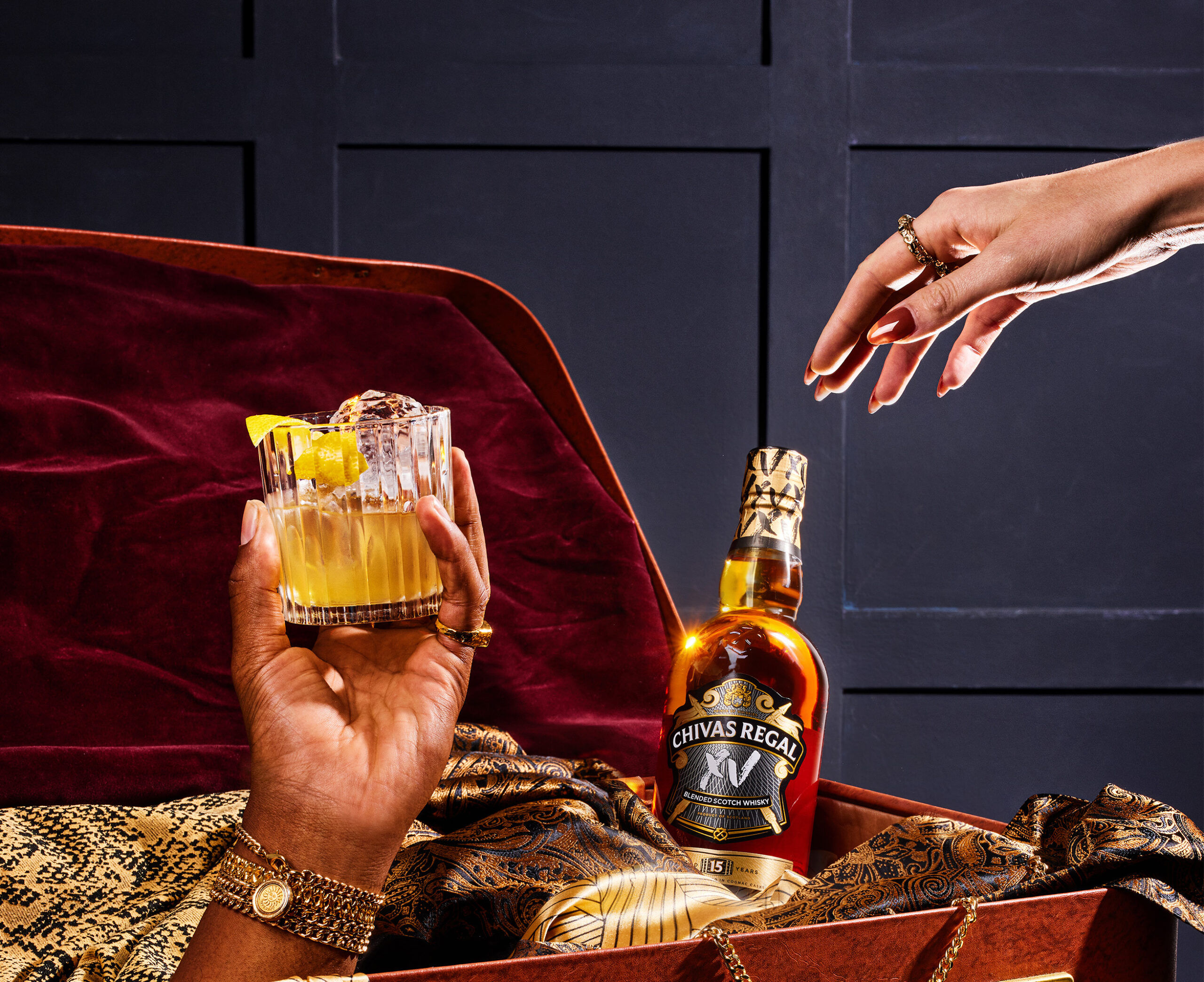 Chivas Regal Whisky Cocktail XV Gold Rush