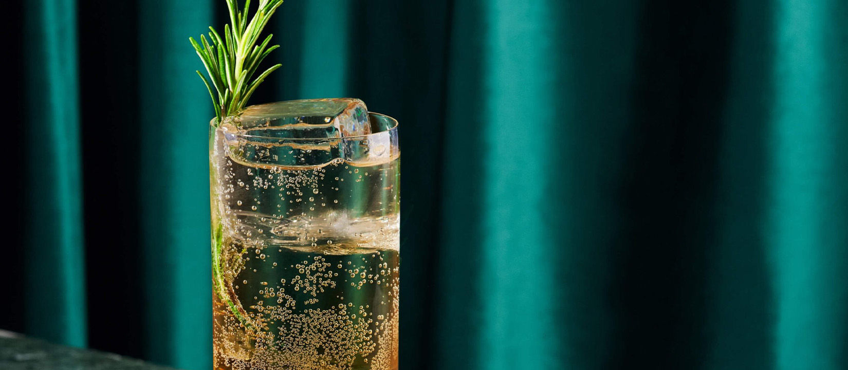 Chivas Regal Whisky Cocktail Pine Highball