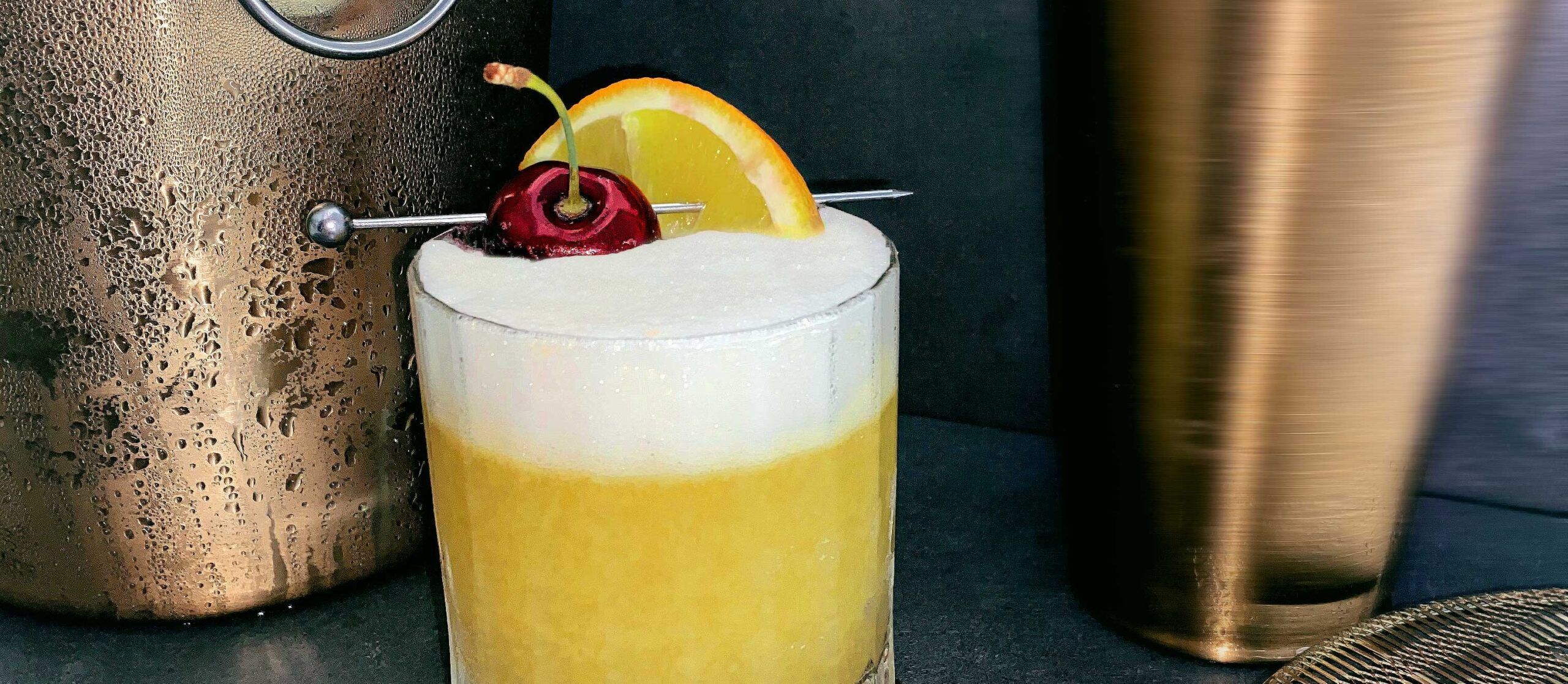 Chivas Sour Cocktail