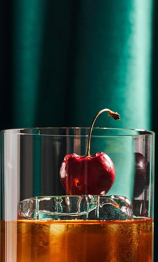 Lavender & Honeycomb Old Fashioned Recipe - Chivas Regal