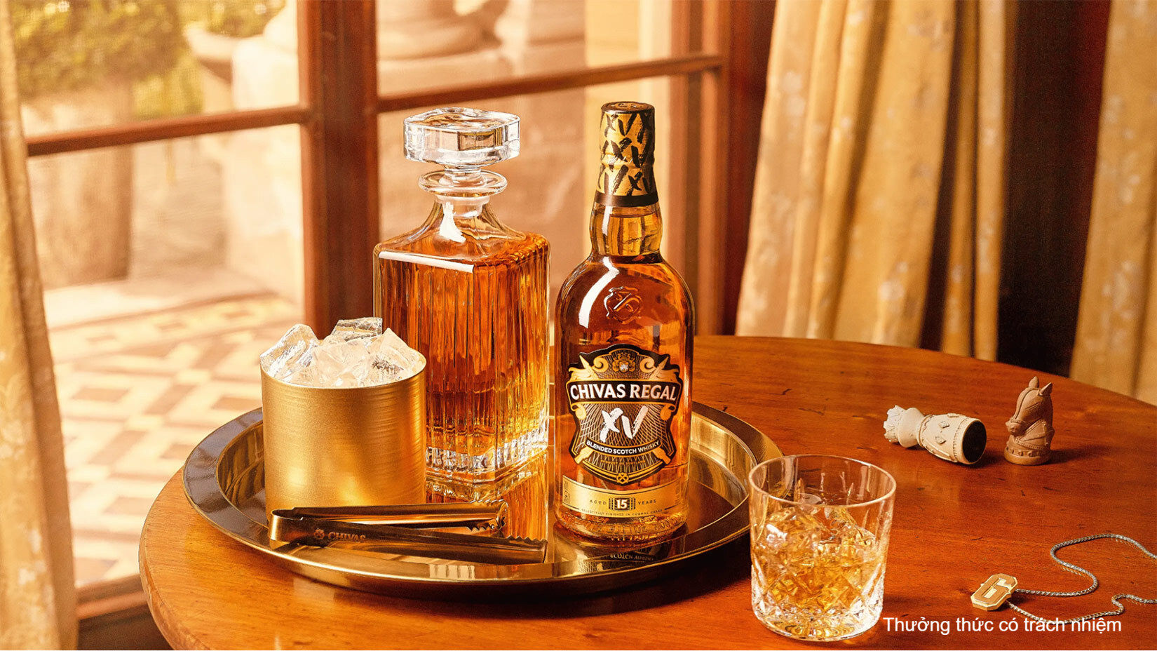 Chivas XV - Mượt mà, phá cách.