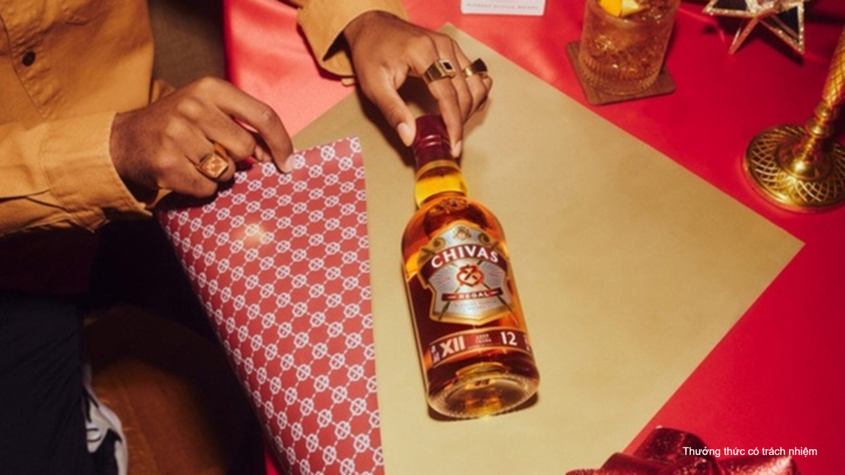 Địa chỉ phân phối Chivas 12 chính hãng.