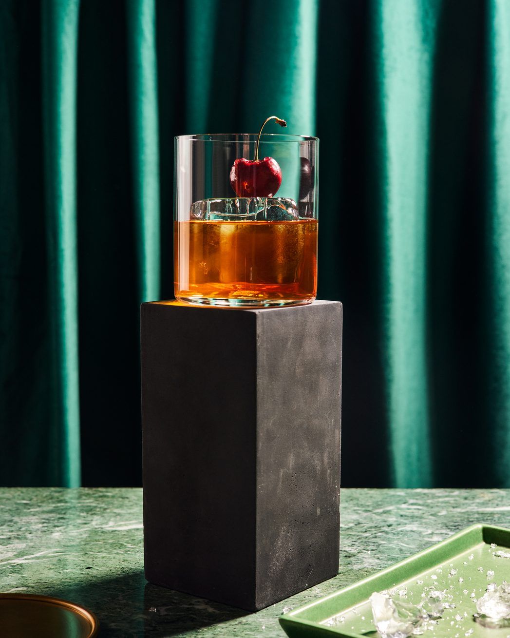 chivas regal Manhattan cocktail