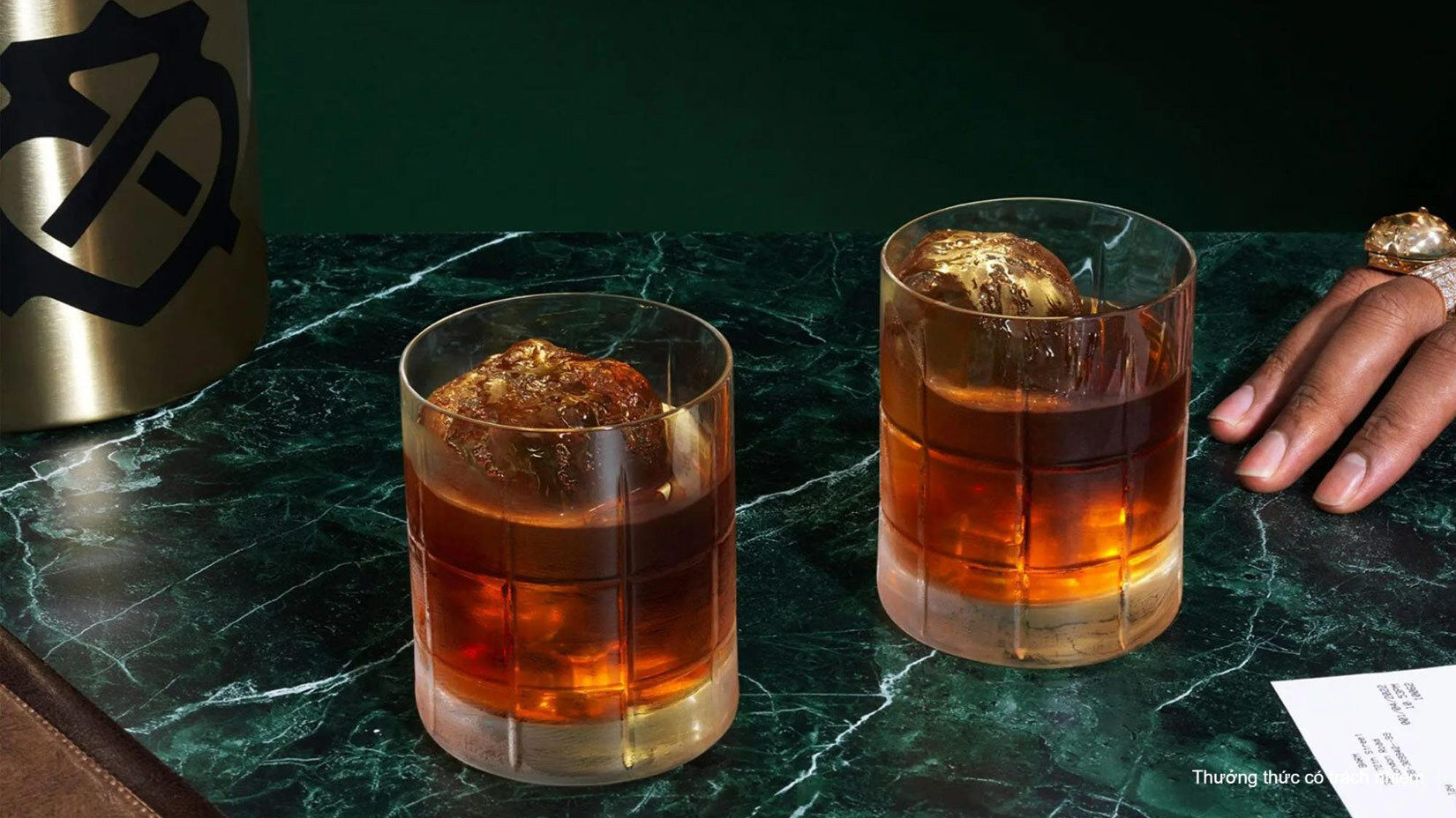 Old Fashioned là công thức kinh điển nhất định phải thử.