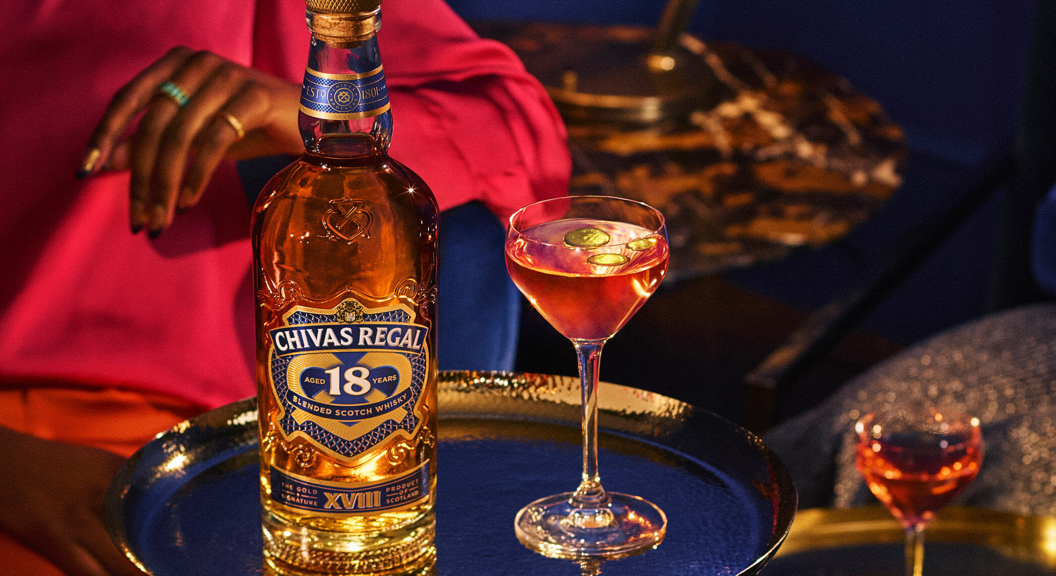 Chivas Regal Dramatic Regal Martini 18