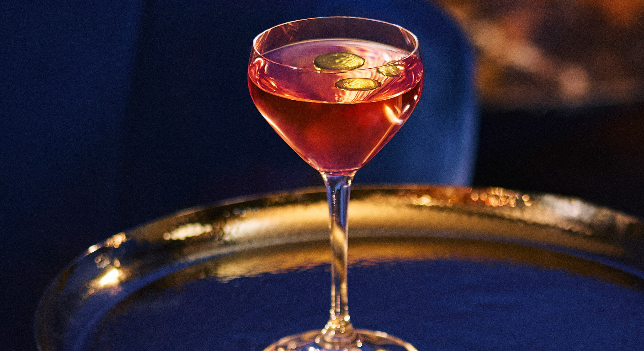 Chivas Regal Dramatic Regal Martini 18