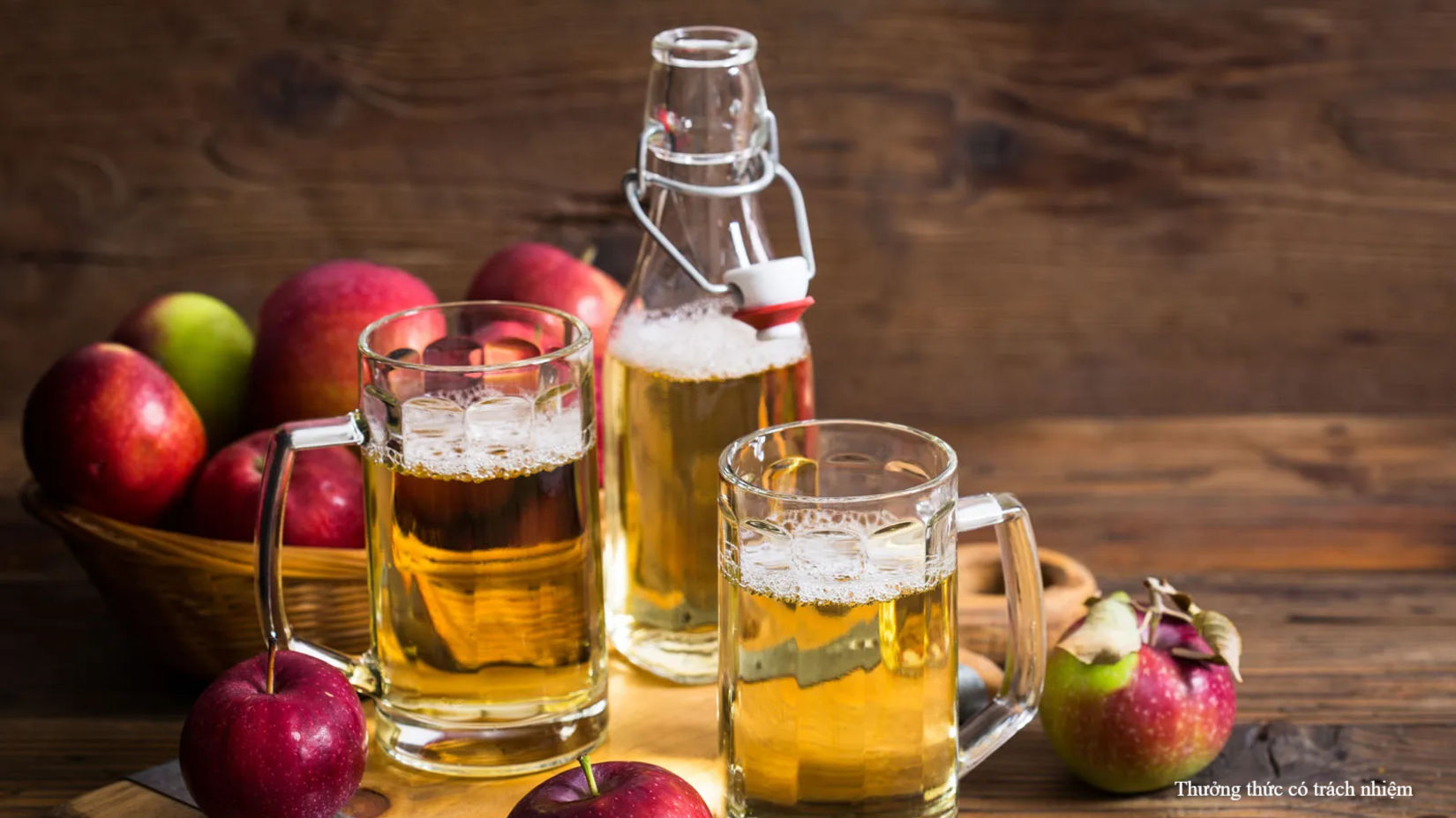 Cider có hương vị nhẹ nhàng, chua ngọt hoặc ngọt nhẹ tuỳ thuộc vào loại quả và thời gian lên men.