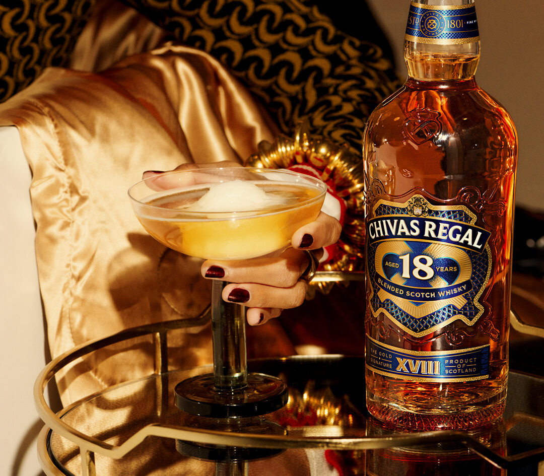 Crystalgold Spritzカクテルレシピ - Chivas Regal Chivas Regal JP