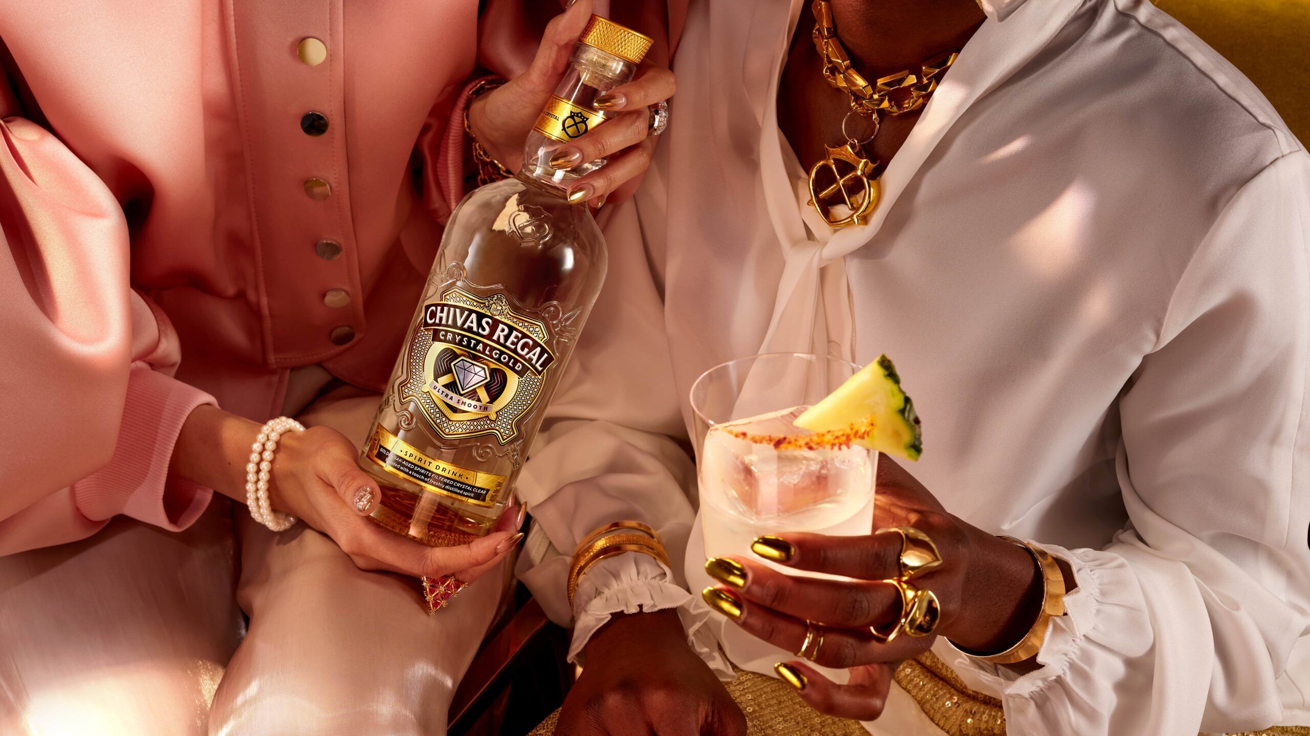 CHIVAS REGAL CRYSTAL GOLD イエローライト Chivas Regal Crystalgold Fashioned Crush cocktail recipe