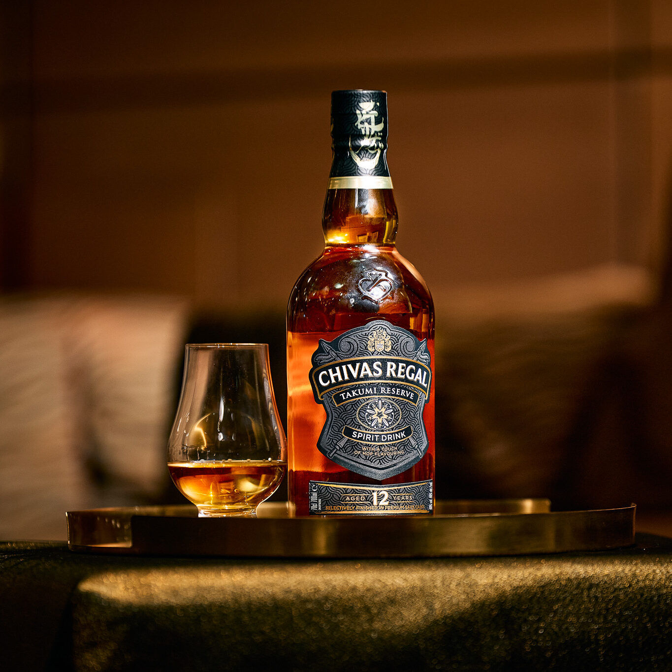 対話が紡ぐ匠の哲学｜池田エライザ × サンディ・ヒスロップ