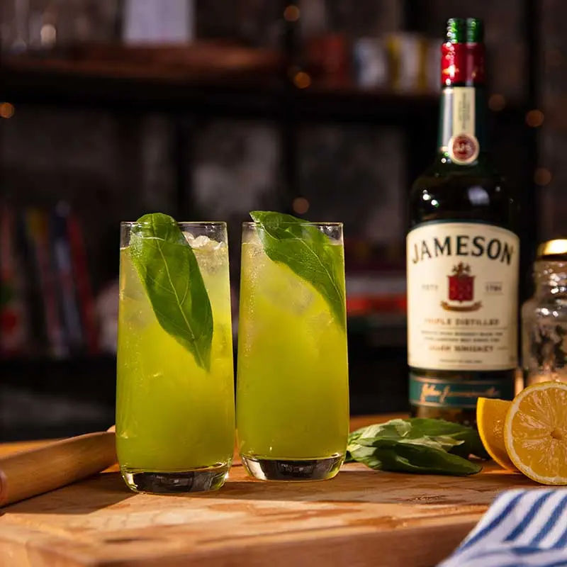 Green Whit Envy