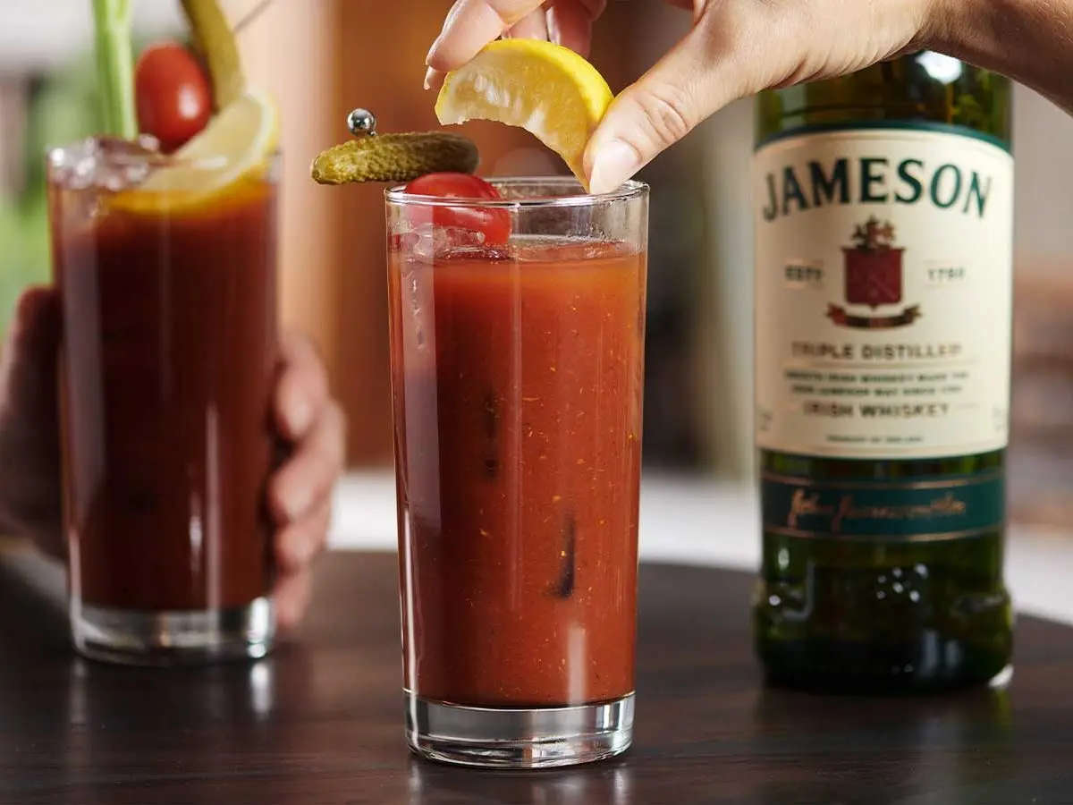2 Glasses of Bloody Molly Cocktail with Jameson Original Bottle