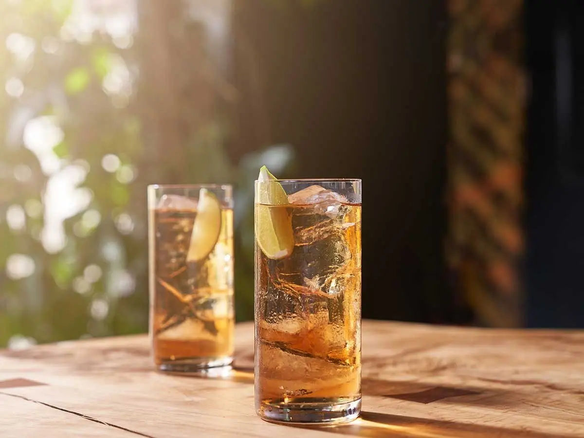 Jameson Ice Tea & Lime Cocktail