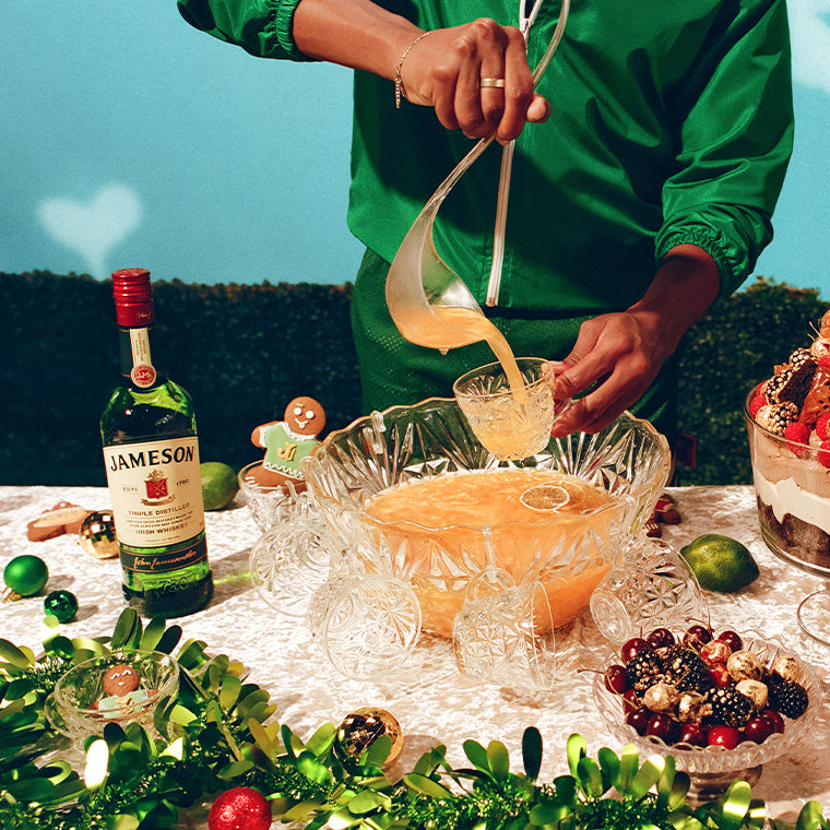 friendsmas guide signature sips