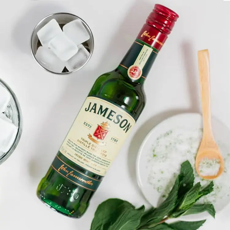 bottiglia jameson