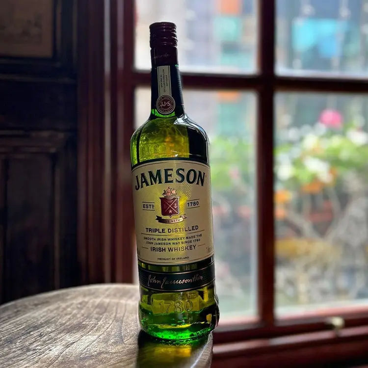 jameson-bottiglia