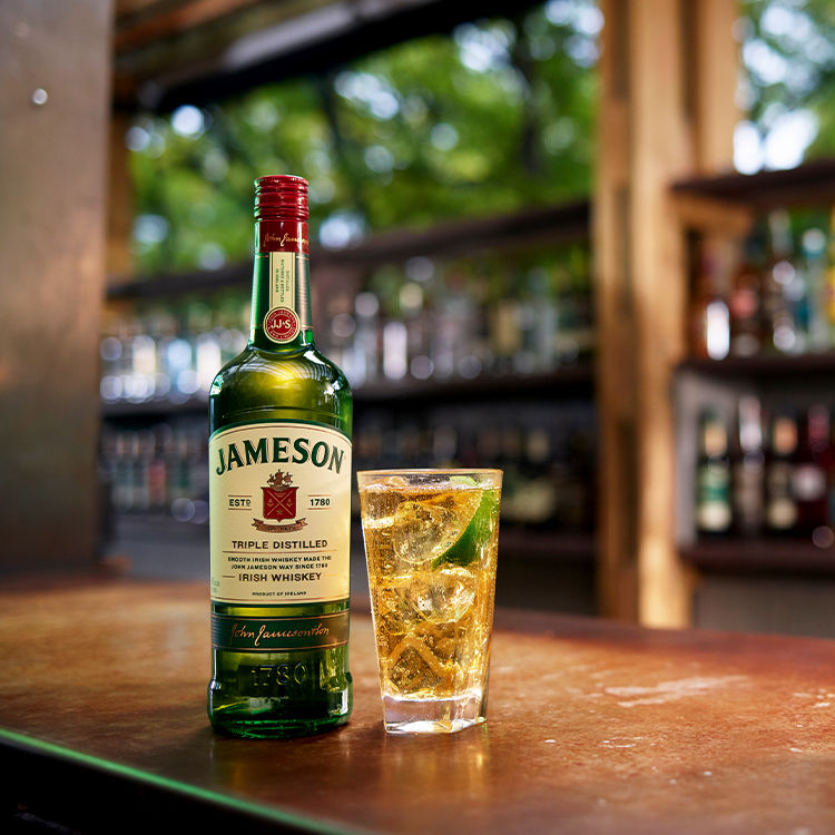cocktail-con-whiskey-jameson