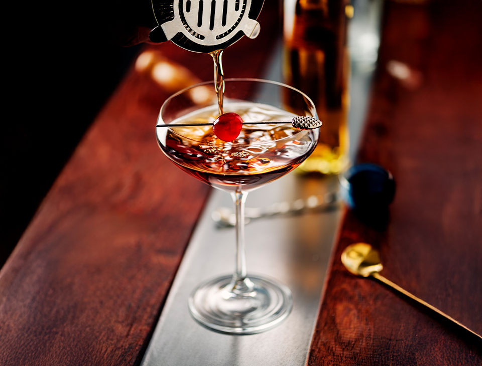 Manhattan-cocktail-bicchiere