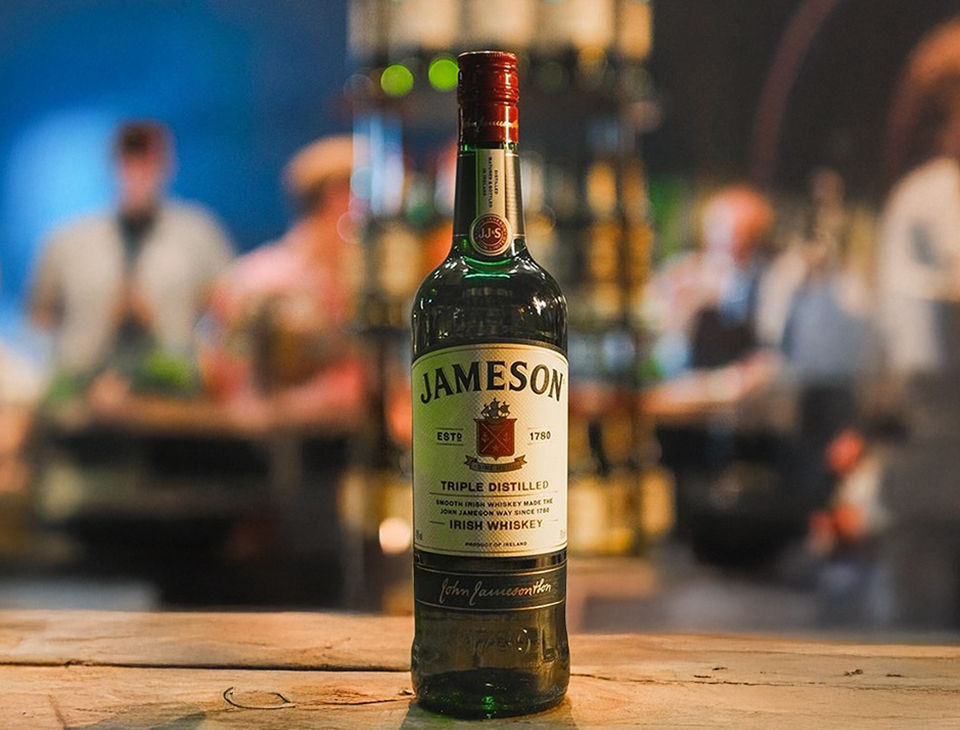 Bottiglia-whiskey-jameson
