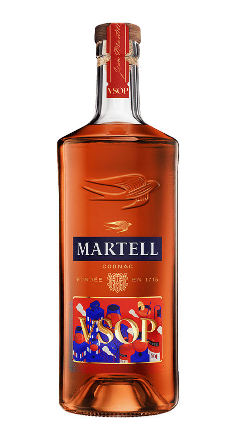 Packshot of bottle of Martell VSOP limited edition