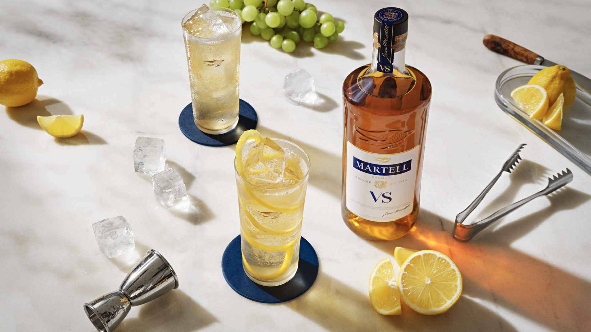 Cocktail Martell and Ginger Ale / Beer