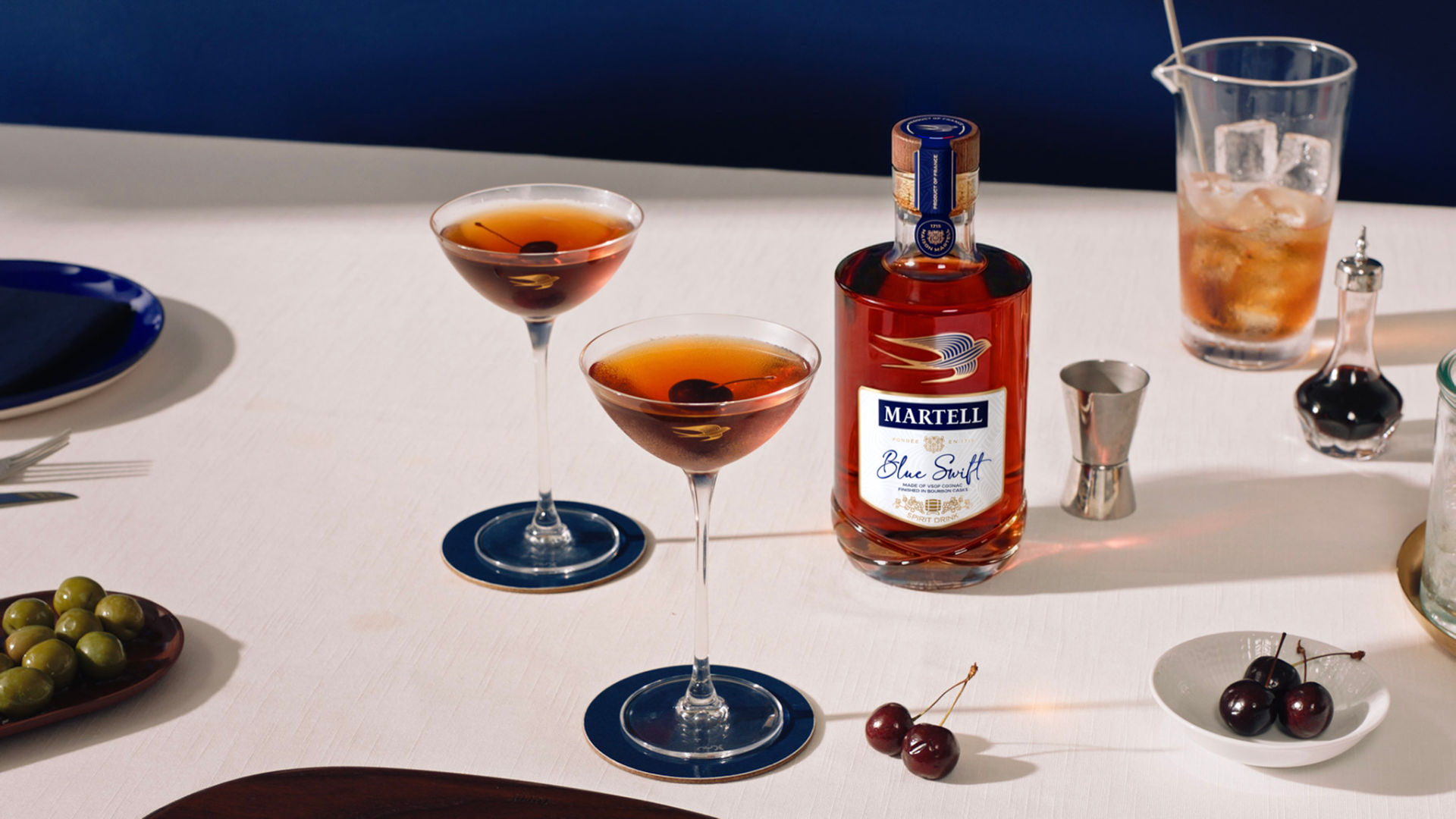 Martell cognac cocktail harvard blue swift