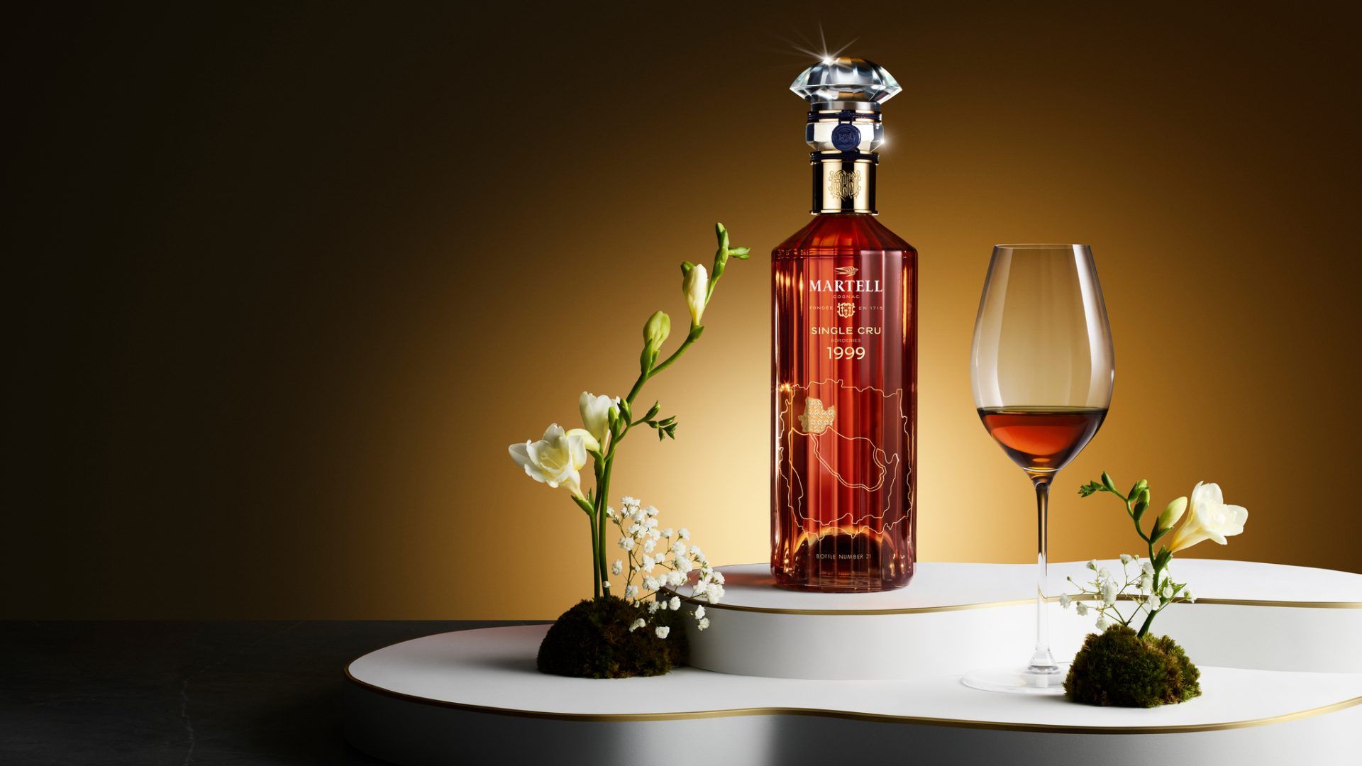 Single cru vintage edition - lifestyle visual