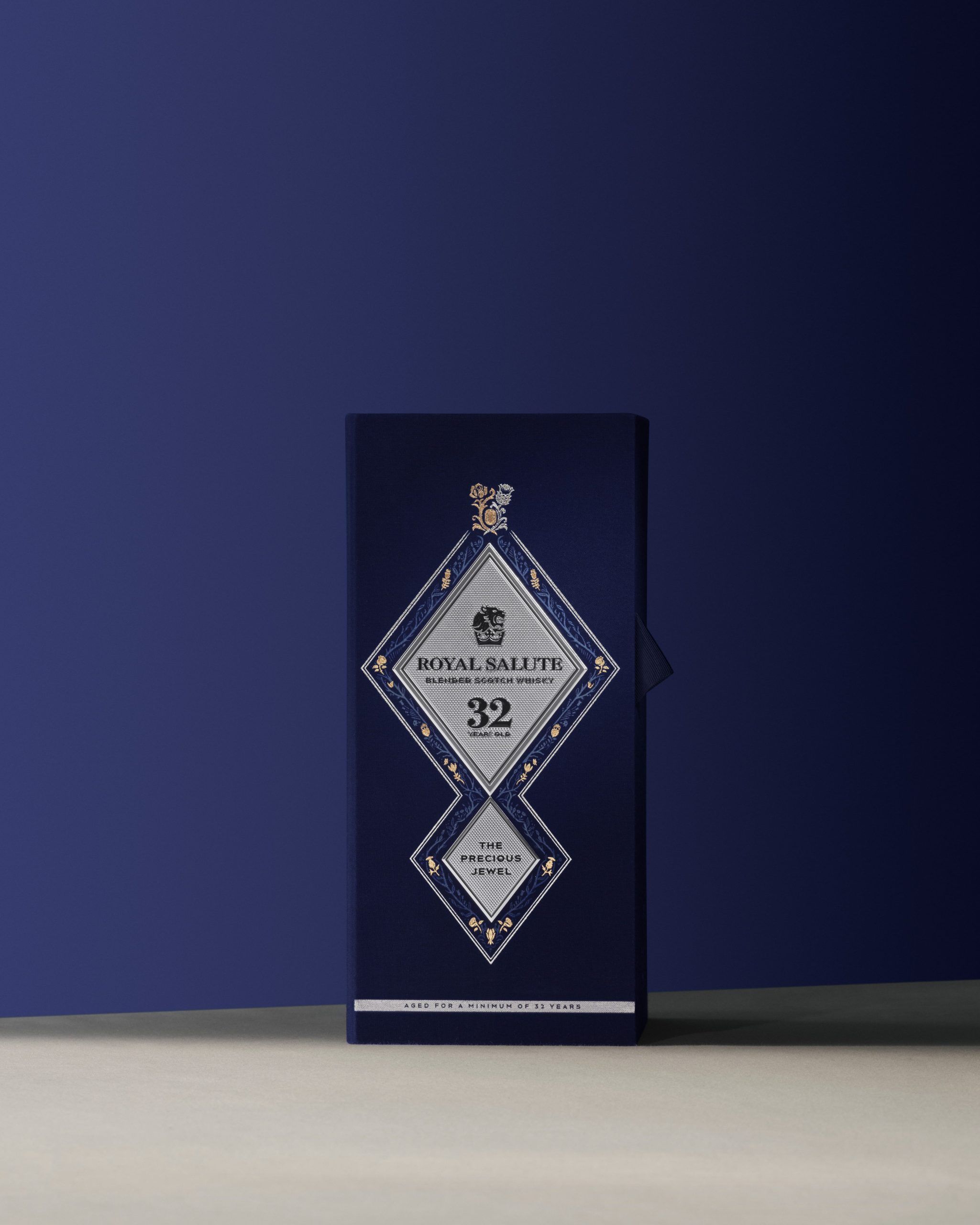 32 Year Old The Precious Jewel - Royal Salute Scotch Whisky 32 Year Old The Precious Jewel - Royal Salute Scotch Whisky