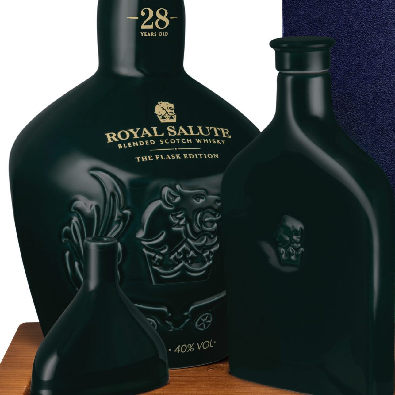  SALUTEウイスキー 28 Year Old Kew Palace Edition - Royal Salute Scotch Whisky