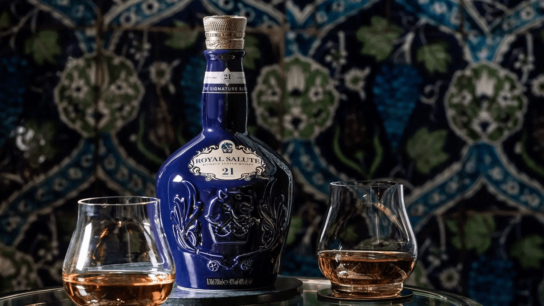 Whisky Gift Sets - Royal Salute Blended Scotch Whisky Whisky Gift Sets - Royal Salute Blended Scotch Whisky