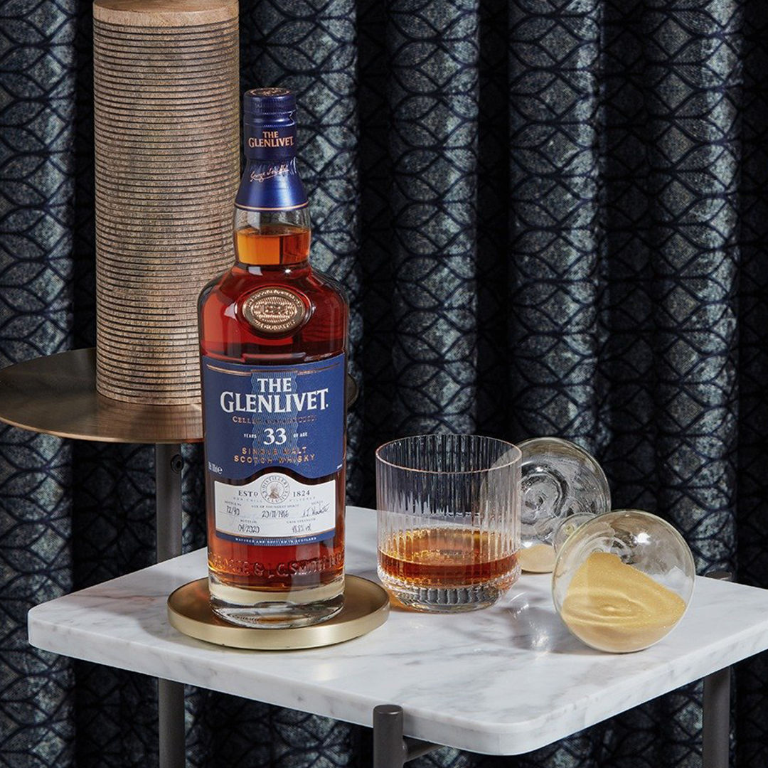 33 Year Old Scotch Whisky - Cellar Collection - The Glenlivet