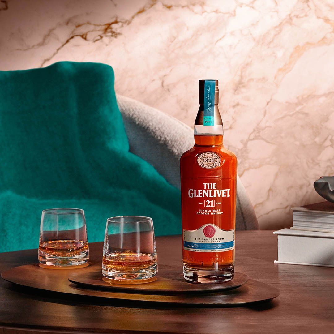 ウイスキー Glenlivet 21 Years Old 700ml 21 Year Old Single Malt Speyside Scotch - The Glenlivet US