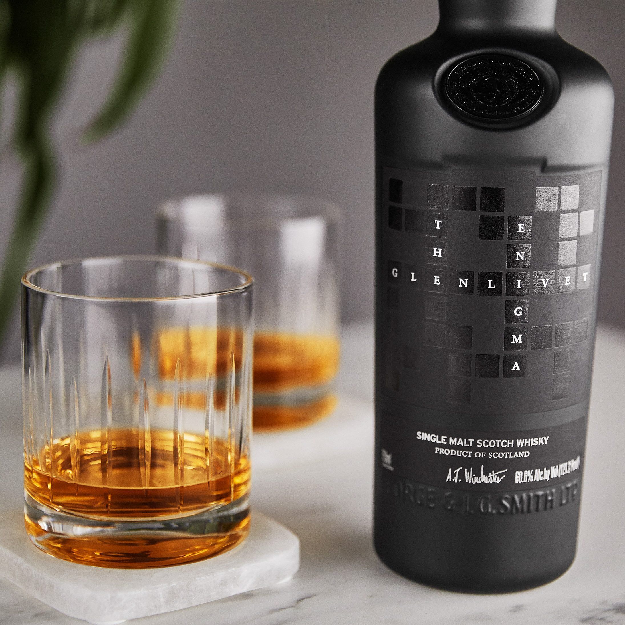 グレンリベット　エニグマ Enigma Single Malt Speyside Scotch - The Glenlivet US
