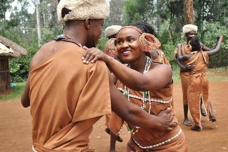 Bomas cultural tour