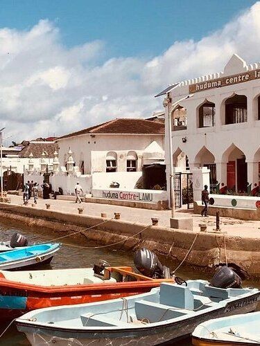 Lamu excursion whi Sunday Best Safaris
