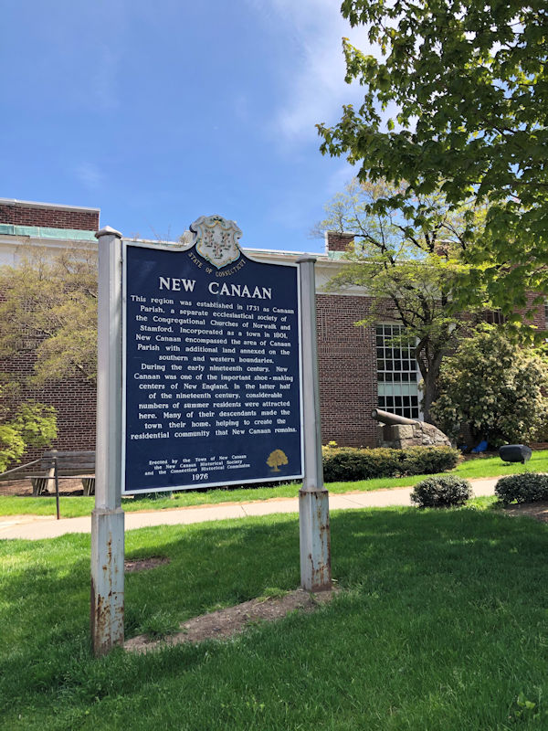 New Canaan Town Sign