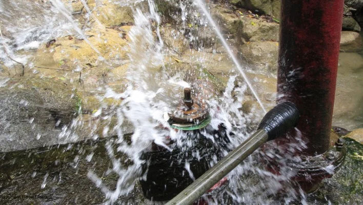 Burst Pipe Water Cleanup