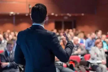 curso-gratis-aprender-a-hablar-en-publico