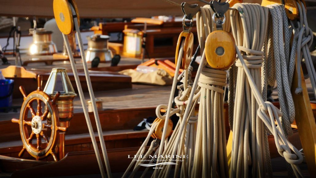 parts of a yacht hull