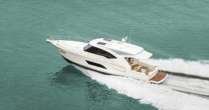 The 565 SUV's powerful Volvo Penta IPS 900s offer a cruise speed of 23 to 25 knots