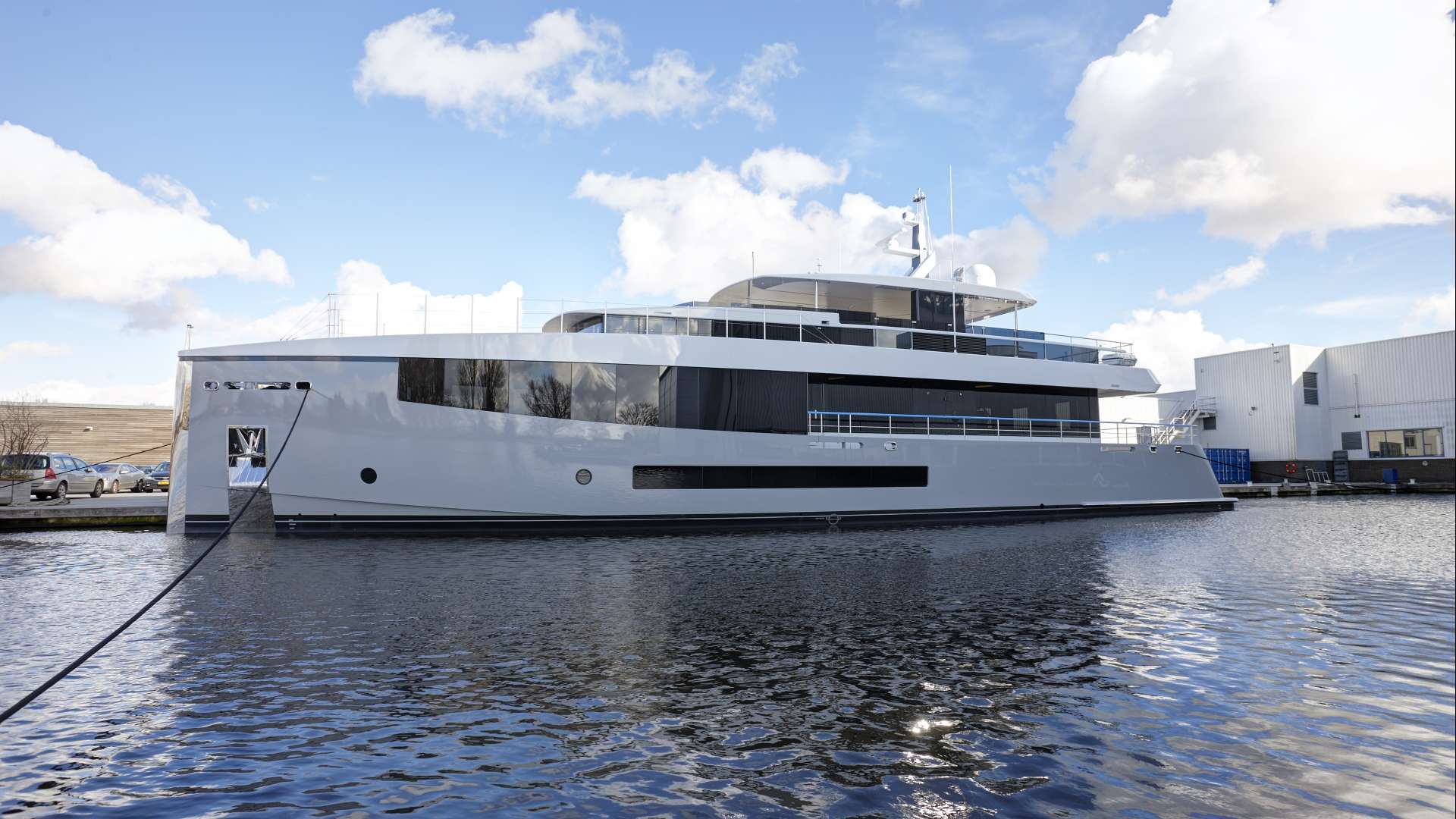 Innovative 34-metre Feadship launched - Lee Marine