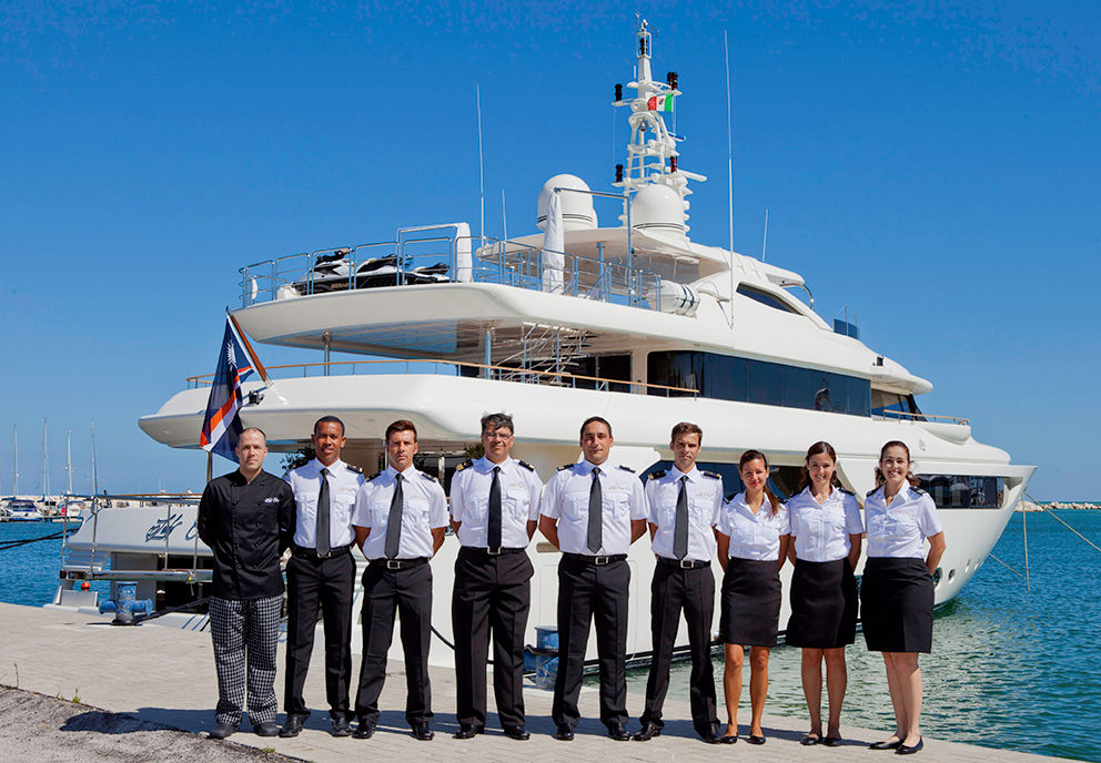 CRN NAVETTA 43 “LADY GENYR”, A 43 METRE MEGAYACHT HAS BEEN DELIVERED TO THE OWNER