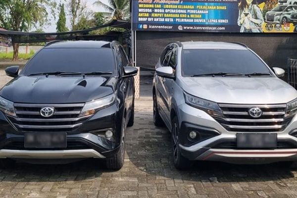 sewa-mobil-rush