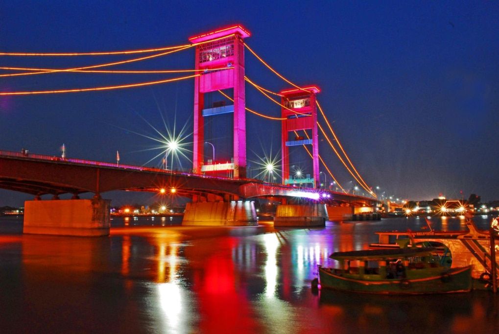 jembatan-ampera-sewa-mobil-palembang