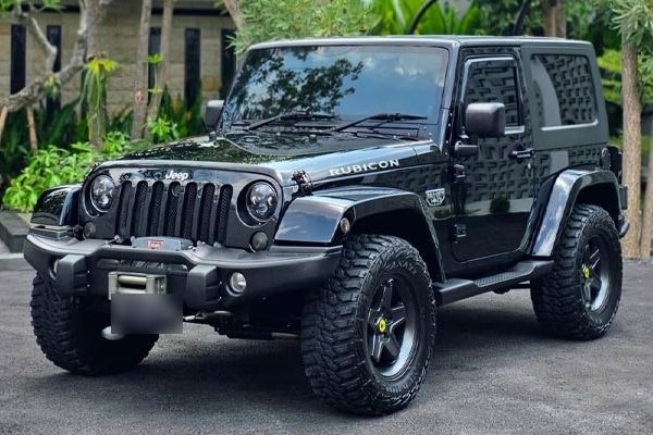 sewa-mobil-jeep-rubicon