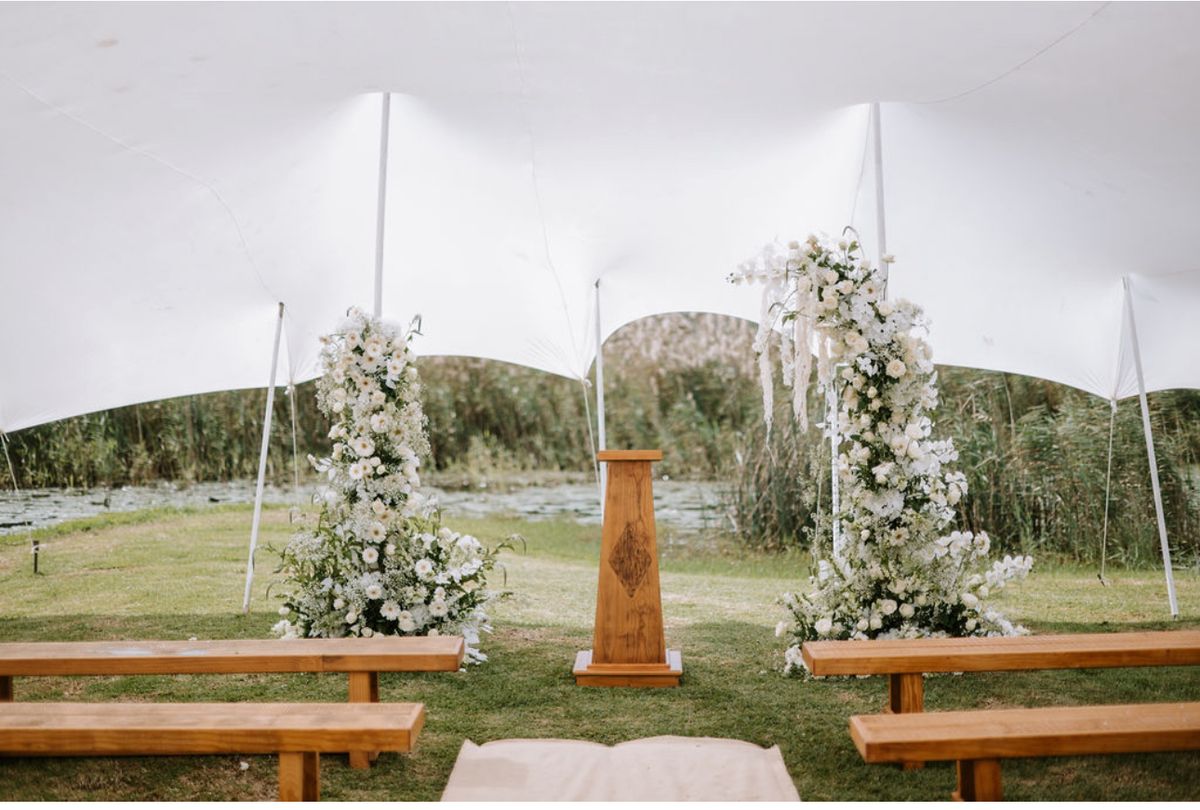 Roses and Things Flowers and Decor gallery image 5