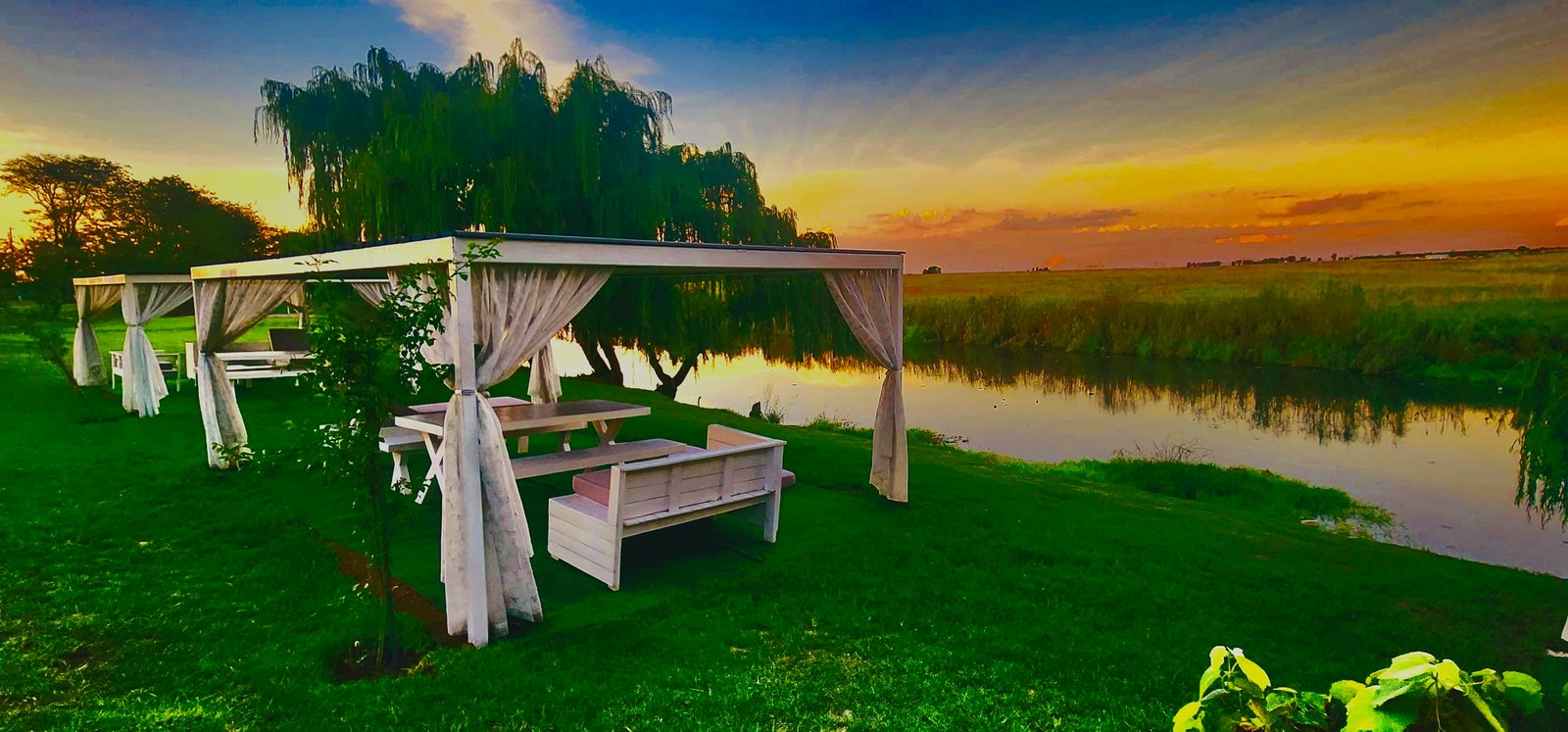 https://ik.imagekit.io/czzfxeud6c/EventBookr/members/6806012f3818badfa2b81f25/4d3e72cd-ed81-415e-bbbe-dec792a13732_2C9rGf0zy.jpeg