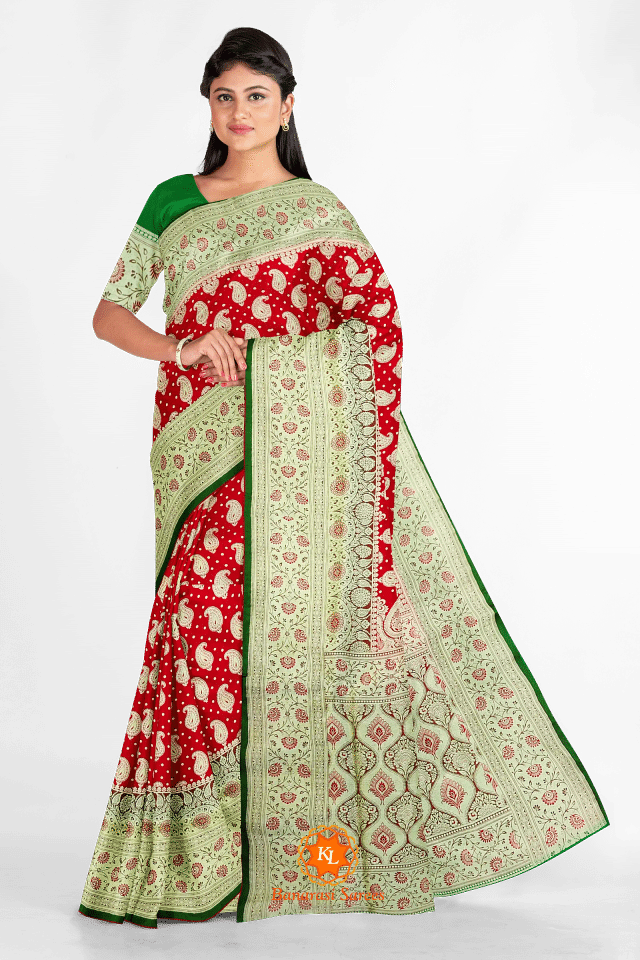 Red Banarasi Butti saree with Light zari